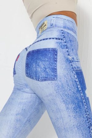 Seamless Scrunch Bum Denims - Light Blue