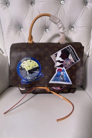 LV SPECIAL EDITION LAPTOP BAG - BROWN