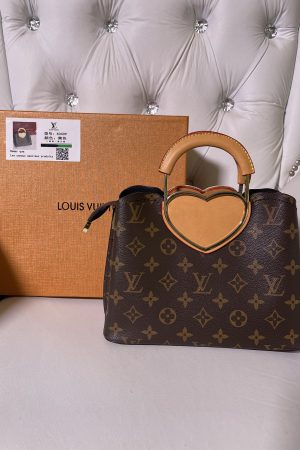 LV HEART BAG - BROWN