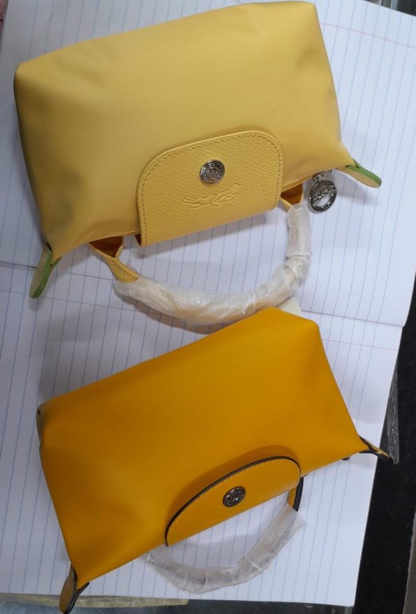 LONG CHAMP CROSS BODY BAG