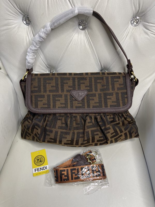 FENDI BAG - BROWN
