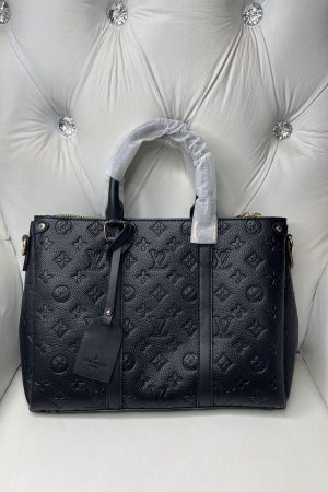 LV MONOGRAM BAG - BLACK